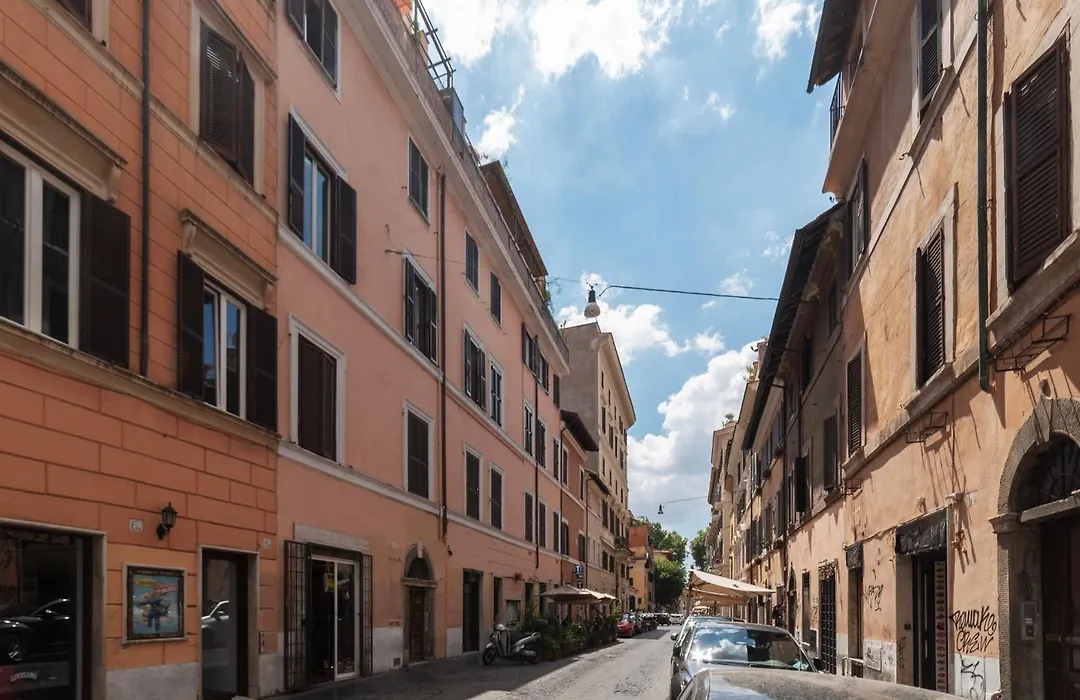Cozy Apartment In Trastevere-1